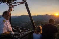 Private Meteora Sunrise Hot-Air Balloon Ride from Kalambaka