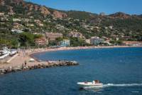 Private Round-Trip Transfer from Saint-Raphael Train Station to Cogolin