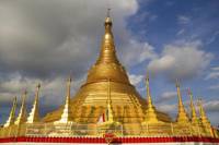 Private Tour: A Glimpse of Myanmar and the Golden Triangle Trip from Chiang Rai