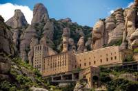 Private Transfer to Montserrat from Barcelona
