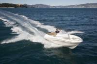 Rent a boat for up to 6 people in Menton - License required