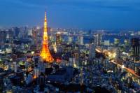 Roppongi Hills Walking Tour with Sukiyaki or Shabu Shabu Dinner