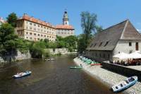 Scenic Transfer from Prague to Vienna Including Half-Day Sightseeing in Cesky Krumlov