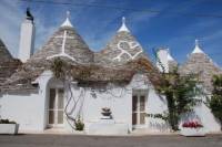 Shore Excursion from Bari: Alberobello Half-Day Private Tour