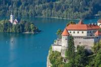 Slovenia in One Day: Small-Group Day Trip to Lake Bled, Postojna Cave and Predjama Castle from Ljubljana