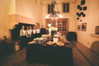 Small-Group Cooking Class and Villa Mosconi Bertani Estate Visit
