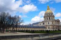 Small-Group Napoleon Tour from Paris: Château de Malmaison and Les Invalides, Including Lunch