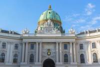 Small-Group Vienna Highlights Walking Tour Including Coffee and Cake