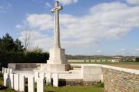 Small-group WWI Somme Battlefields Day Trip from Paris