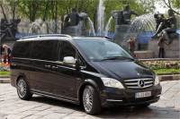 Stockholm Arlanda Airport Luxury Van Private Arrival Transfer