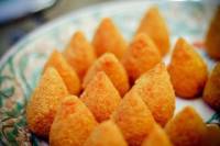 Taormina Street Food Cooking Class in Historical Palace