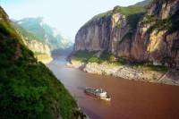 Transfer service from Yichang Cruise Port to Yichang Sanxia Airport (YIH), Railway Station or Hotel in Yichang