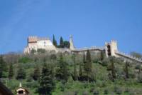 Veneto Hill Towns Small Group Day Trip from Venice