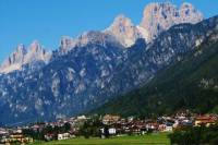 Venice Super Saver: Dolomite Mountains Day Trip and Skip-the-Line Venice in One Day Tour