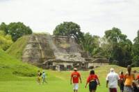 Viator Exclusive: Belize City and Altun Ha Mayan Site Tour