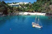 Whitsunday Islands Full-Day Cruise: Whitehaven Beach and Daydream Island