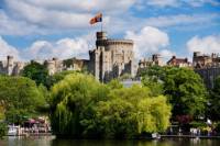 Windsor Castle, Stonehenge and Oxford Custom Day Trip
