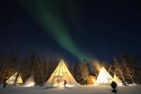 Yellowknife Northern Lights Viewing Tour Including 3-Nights Accommodation