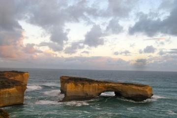 2-Day Combo: Melbourne City Tour, Yarra River Cruise and Great Ocean Road Day Trip