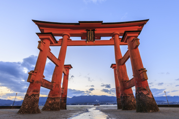2-Day Hiroshima Tour from Osaka Including Miyajima and Okayama