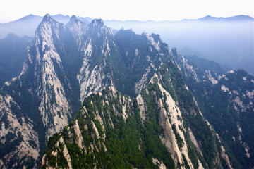2-Day Xi'an Tour: Mount Huashan and Terracotta Warriors