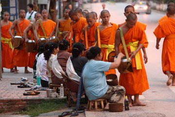 3-Day Discover Luang Prabang City Tour including Airport Transfer