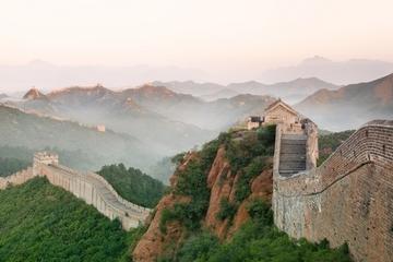 3-Day Private Hiking Adventure on the Great Wall: Gubeikou, Jinshanling and Simatai