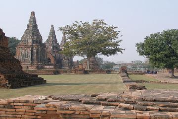 3-Day Private Mini Thailand Tour Including River Kwai and Ayutthaya from Bangkok
