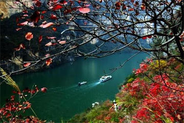 4-Day Century Sun Yangtze River Cruise Tour from Chongqing to Yichang