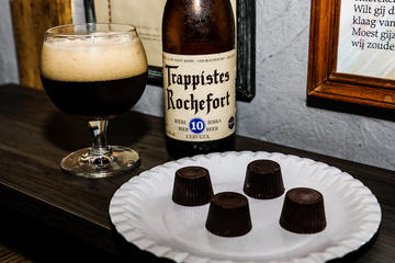 4-Hour Small-Group Beer and Food Pairing Tour in Brussels 4-Hour Small-Group Beer and Food Pairing Tour in Brussels