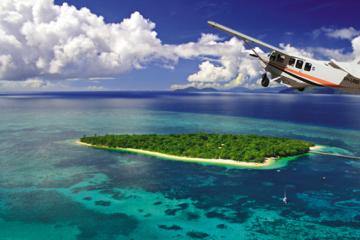 45-Minute Great Barrier Reef Scenic Flight from Cairns Including Green Island, Arlington Reef and Palm Cove