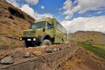 4x4 Eco Bus Mount Vesuvius Tour Departing from Sorrento