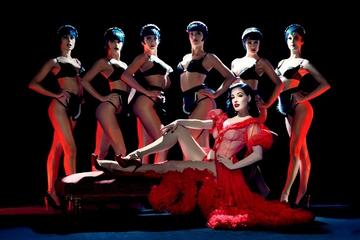 58 Tour Eiffel Dinner and Crazy Horse Cabaret with Champagne by Private Driver