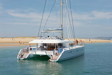 7-Day Catamaran Sailing Cruise to the Tobago Cays and the Grenadines