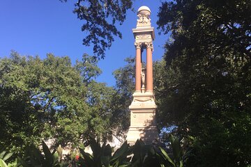 Heart of Savannah History Walking Tour - 2hr