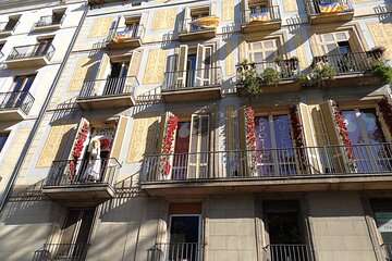 Skip the Line: Erotic Museum of Barcelona Admission Ticket with Free Souvenir