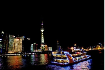 Afternoon Tour in Shanghai including Yuyuan Garden and Huangpu River Cruise