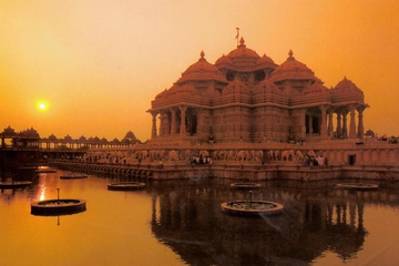 Akshardham Temple Evening Tour with Musical Fountain Show