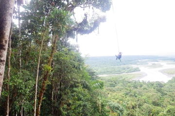 Amazon Tour in Ecuador: Puyo from Baños