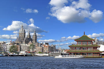 Amsterdam Combo: Hop-On Hop-Off Tour and Body Worlds Exhibit Entrance Ticket