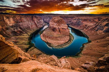 Antelope Canyon and Horseshoe Bend Day Tour