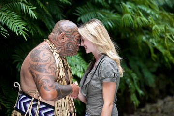 Auckland Shore Excursion: City Sightseeing Tour and Haka Performance with Maori Guide