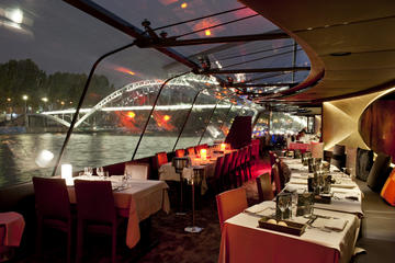 Bateaux Parisiens New Year's Eve Seine River Cruise with 6-Course Gourmet Dinner and Live Music