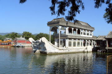 Beijing by Bus: Tiananmen Square, Forbidden City, Temple of Heaven and Summer Palace