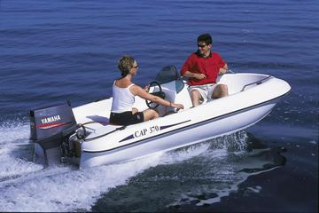 Boat rental up to 4 people in Saint-Tropez - No license required