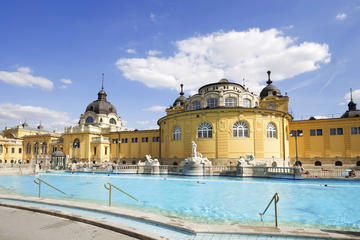 Budapest Super Saver: Private Entrance to Széchenyi Spa with Optional Massage plus Danube River Dinner Cruise