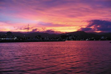 Cairns Sunset Cruise and Optional Dinner