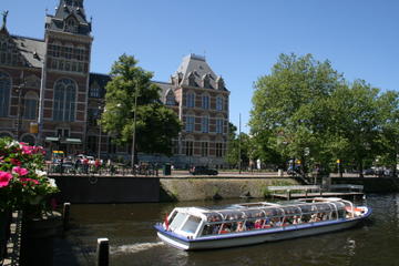 Canal Cruise with Van Gogh Museum and Rijksmuseum in Amsterdam