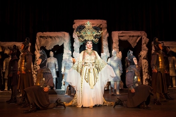 Colosseum Cabaret Show Pattaya with VIP Seat