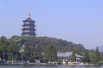 Cultural Hangzhou Day Tour: Leifeng Pagoda, China National Silk Museum and Qinghefang Cultural Street
